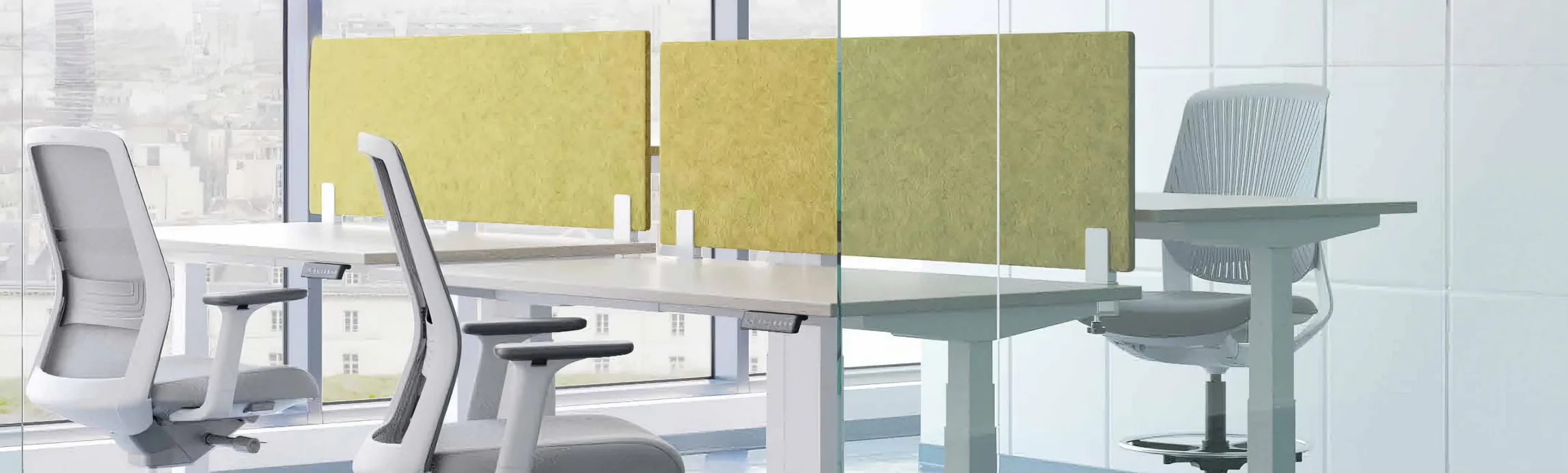 Supplier-provided visualization for PET Desk Privacy Screens